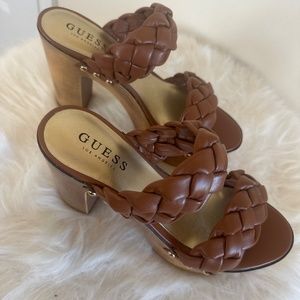 Guess Platform Heel (women’s)